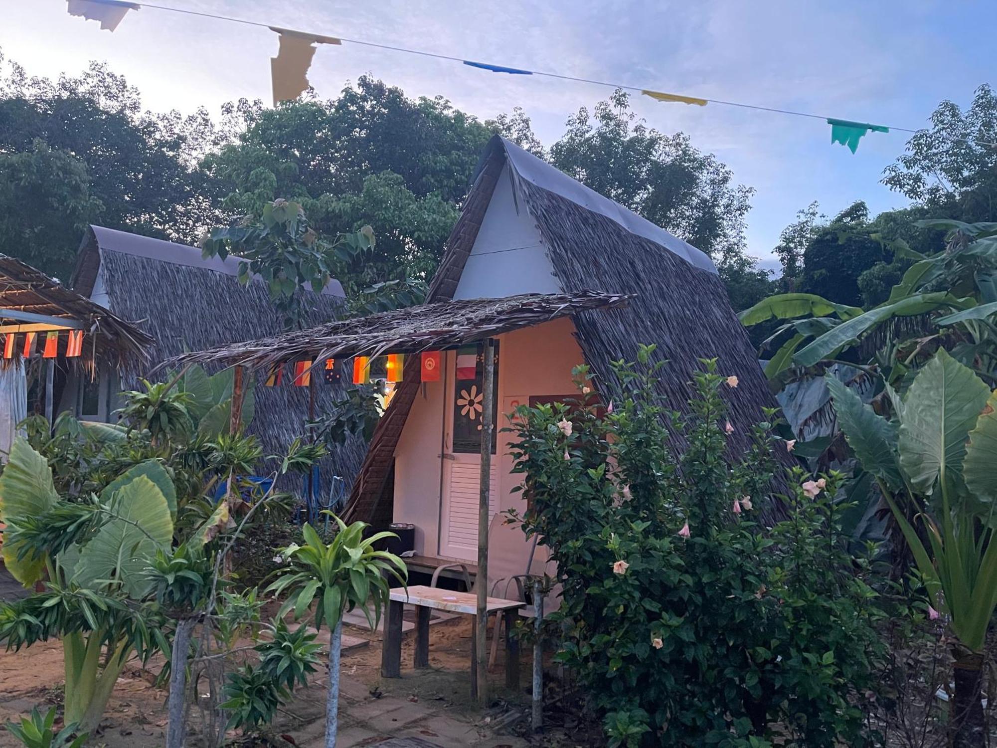 Hotel Phuketairportcamping Ban Bo Sai Klang Esterno foto
